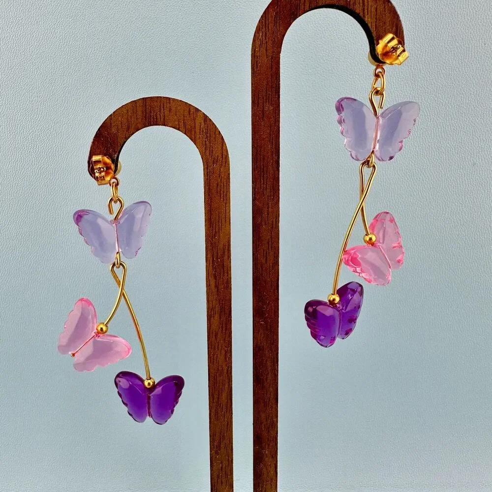 Vintage Butterfly Dangle Earrings Pink Purple Lucite Gold Tone Pierced Signed